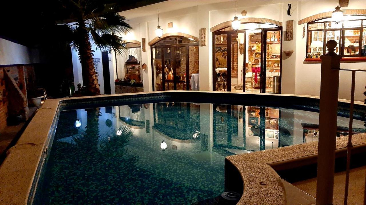 La Casona Azul Bed N Breakfast Santa Rosa de Jauregui Экстерьер фото