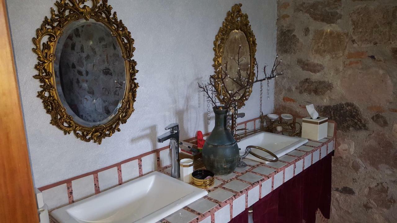 La Casona Azul Bed N Breakfast Santa Rosa de Jauregui Экстерьер фото